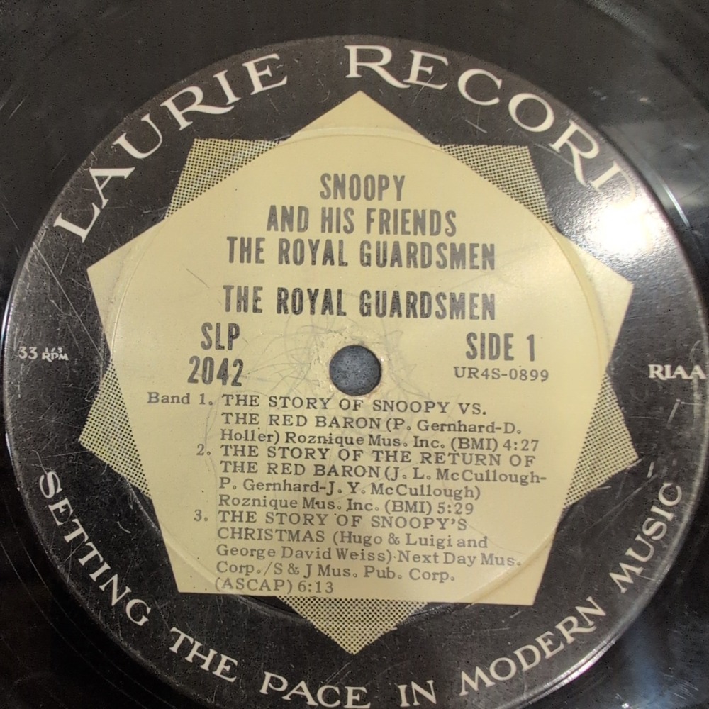 Snoopy and His Friends The Royal Guardsmen Laurie Records SLP 2042 Vinyl LP 33RP - Picture 1 of 3